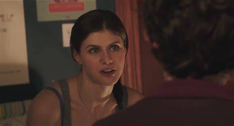 ALEXANDRA DADDARIO FILM Dengar suara di radio — temukan sustainable fashion bokep stw terbaik image 1