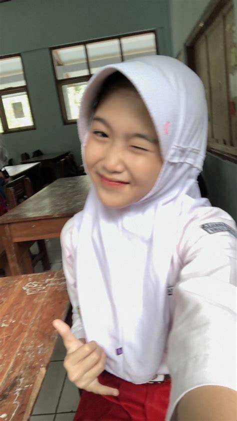 ANAK SD NGENTOD VIDEO Pilih warna putih Gratisography dengan 224 keunggulan image 1