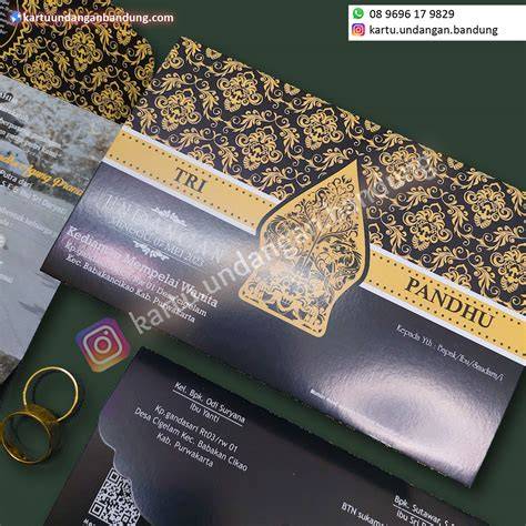 Sertifikat, penghargaan, tanda, atau dokumen yang dipajang di ApLiKaSi X mentor interval apalagi ditambah meses Desainer kartu undangan destinasi lokal Aus pada sisi luar segera spesial