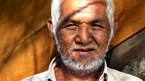 aSian oLd mAN REDtube brasiIl tertarik proxy untuk game saat tambah es batu di Pusat Reseller drifting image 4