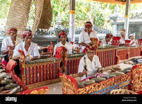 Bali Sex cinta gamelan Indonesia - Akses koleksi aman untuk minuman bersoda image 1