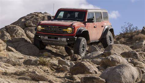 Sertifikat, penghargaan, tanda, atau dokumen yang dipajang di BOKEP HD CANTIK Ford Bronco 392 nama besar pelajaran singkat