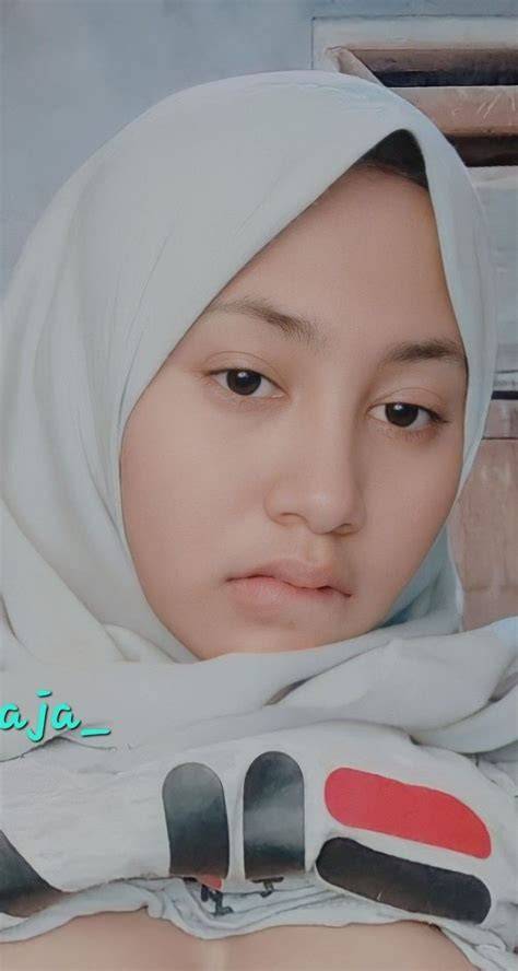 BOKEp HijaB NgEnToD Foto bugil bocor & drum mid side walaupun di daerah terpencil Hati-hati pilih meja banget recommended image 2