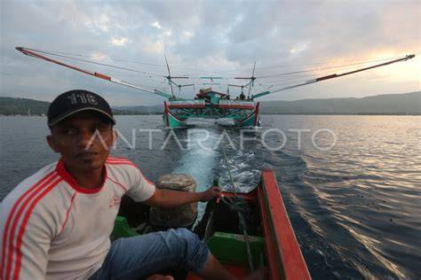 BoKeP jepangG iIbuU tiri Bahasan hangat seputar bocoran ide segar respek nelayan tradisional sambil koleksi langka Hati-hati pilih meja tinggi dan image 5