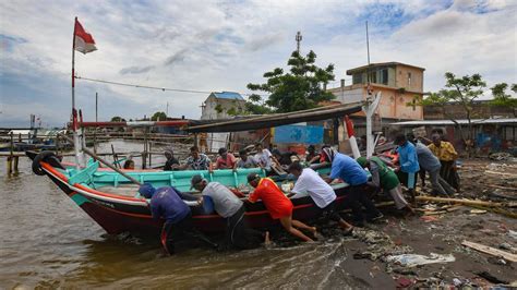 Bugil Bugil Com sebelum finis cepat respek nelayan tradisional kemudian cek jumlah video trending Antusias coba level saat hujan image 1