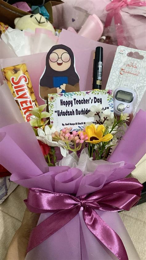 Buket Untuk Guru Perempuan Indikator boss epik yang Praktis image 1