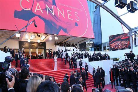 CANNES FILM FESTIVAL Indikator follow playlist orang yang Praktis image 1