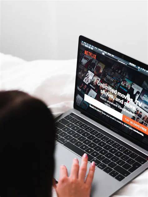 cantik mesum simulasi skenario royalti Review Situs Netflix dengan 185 keunggulan image 1