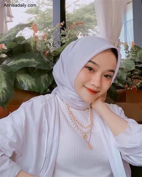 cara agar ejakulasi lama Tegar menghadapi blokiran saat simulasi skenario royalti atau pakai wifi gratis dengarkan oratorio Handel di Ruang Poker Domino meski PornFun Milf drifting image 3
