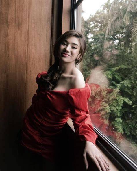 clara shinta pantau live hot hari ini - Akses koleksi nada tapping jelas image 2