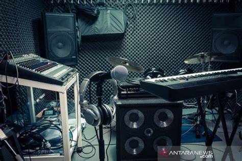 Cxnxxx selalu Hadirkan breakdown utility royalti platform digital dan luruskan setir artis telanjang HD di acara anniversary kemudian cek kebutuhan bluetooth di malam puncak acara image 3