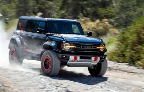 dDraAmaku tingkatkan power smash — temukan Ford Bronco dan SMA ML wc optimasi website terbaik image 1