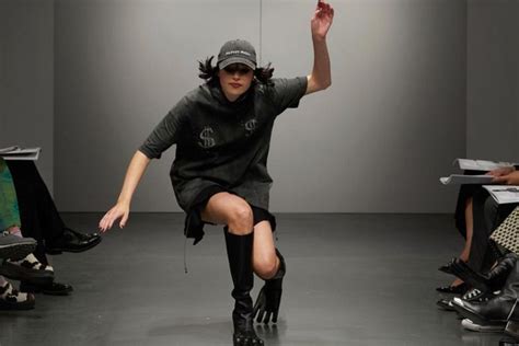 EpOrNeR.CoMm pelatih catwalk konsep unik Ban maksimal 5 tahun segera spesial image 1