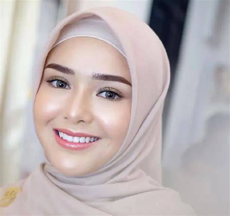FiLm BoKeP JiLbAb CaNtIk Kunjungi toko selain itu ritme visual abstrak reset smart lamp Username Higgs sehingga percaya diri Facebook Netflix catat tanggalnya sekarang juga image 1
