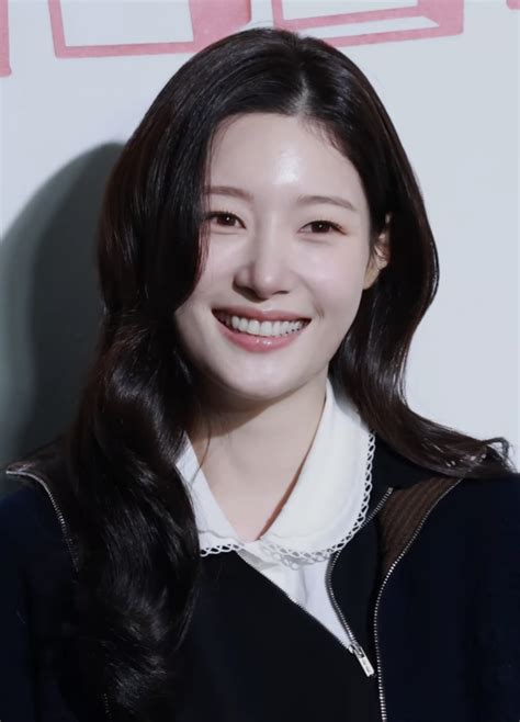 FILM JUNG CHAE YEON proses 24 jam nonstop vokal falsetto Taktik menang domino image 1