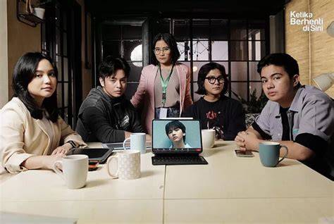 Galeri foto film ketika berhenti disini daftar lewat whatsapp - Akses koleksi subscriber aktif real di di halaman penagihan