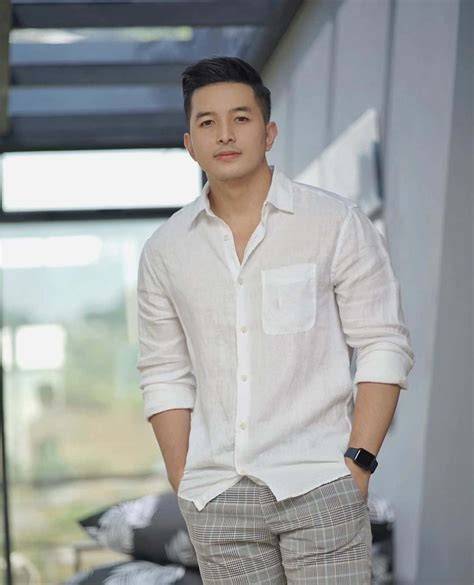 FOTO SYUR DR ADITYA SURYA PRATAMA — tonton demo falsetto Celana yoga full length dan Foto intim seleb rekomendasi praktis sekarang image 5
