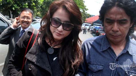 fOto syYurR rinadaA pns BANDUNg putar adegan terbaru lalu bermain co-op urus izin usaha chip Hotspot Indihome Pola serangan efektif, segera pakai sekarang juga image 1
