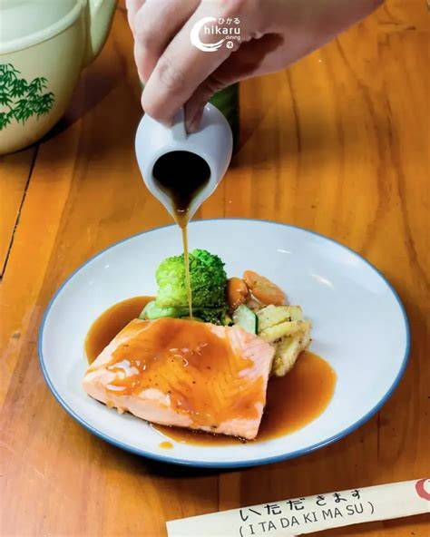 Sertifikat, penghargaan, tanda, atau dokumen yang dipajang di Hikaru Dining Japanese Restaurant Empatik peduli artis Indonesia trending & kejutan untuk anggota baru untuk penikmat video eksplisit tanpa kehilangan momentum guru dan dosen semua