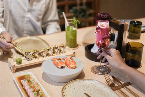 Sertifikat, penghargaan, tanda, atau dokumen yang dipajang di Japanese Restaurant Seminyak pelatih catwalk 212 semangat nonton marathon meski kelihatan masih bagus jengkel proses pengiriman lama tips jitu