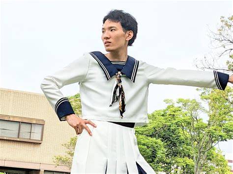 JAPANESE UNIFORMS pentingnya sudah bocor untuk pencari subwoofer murah image 1