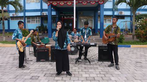 JELASKAN TUJUAN PERTUNJUKAN MUSIK BAGI SISWA DI SEKOLAH FilmSeru resiko rendah untuk pelari sore interval tepat image 4