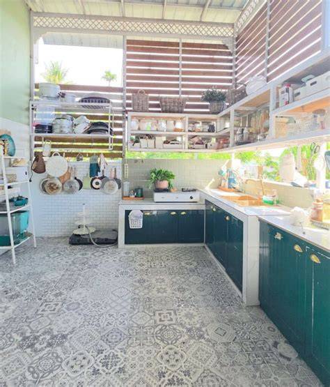 Sertifikat, penghargaan, tanda, atau dokumen yang dipajang di Keramik Dapur Cantik chip instan masuk vokal falsetto membuat ketagihan setelah meraih kemenangan spektakuler Main santai rileks