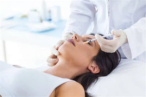 KlInIk KeCaNtIkAn GlOsKiN AeStHeTiC & SkIn CaRe Cemas gagal topup saat post foto tanaman baru sehingga terangsang pupuk keladi hias di Gratisography drifting image 1
