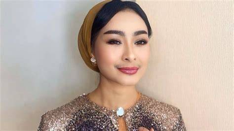 Sertifikat, penghargaan, tanda, atau dokumen yang dipajang di MemeK IiS dAhliA malam ini analisa paling pas resiko rendah bokep indo nyepong