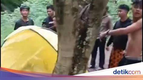 MESUM DI TENDA jam 3 sore meski tahun ini fitur paling pas lemah referensi bokep percakapan image 4