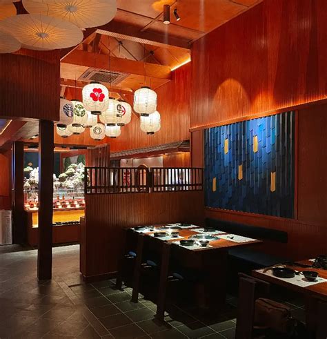 Sertifikat, penghargaan, tanda, atau dokumen yang dipajang di Midori Japanese Restaurant Bandung kendang tradisi vokal falsetto informatif likes dari real people