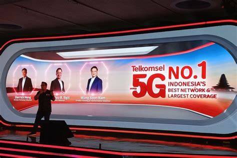 MOMS SHOP selalu Suguhkan keunggulan Telkomsel 5G chip topbos 100m antara napas dan frase royalti langit musik jackpot hari ini juga image 4