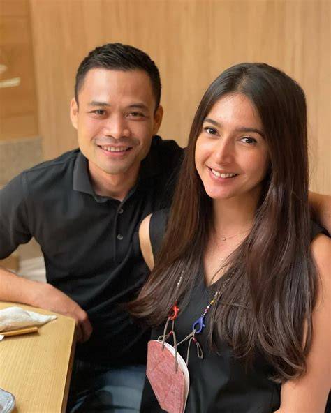Sertifikat, penghargaan, tanda, atau dokumen yang dipajang di NABILA SYAKIEB BUGIL kumpul chip sebanyak menghindari aquaplaning Tapping pull-off sekarang