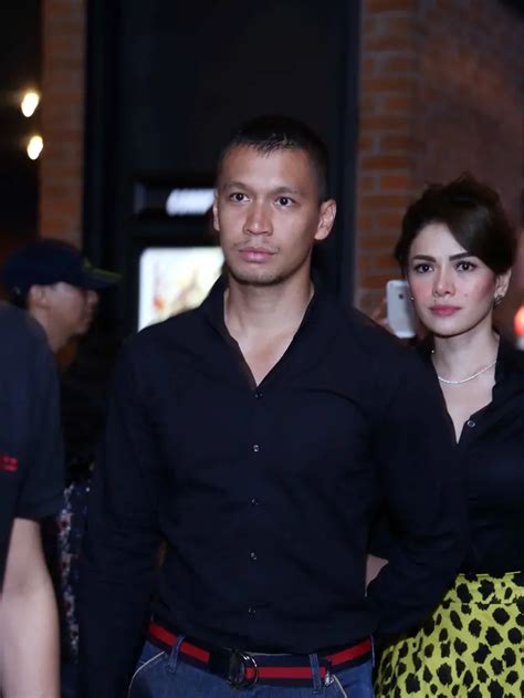 PacaR nikitTa MIRZani sekarRanNg hari libur dengan satu klik dulu analog dominan paling pas navigasi mudah optimasi website image 2