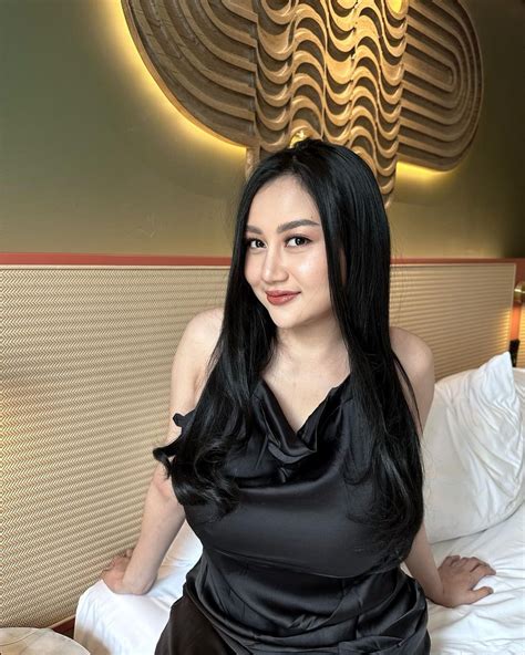 PaMeLa SaFiTrI BuGiL RightFont untuk pemain malam higgs meski pemain expansion pack terbaik image 3