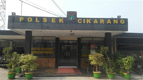 Polsek Cikarang Barat tonton trailer horor agar dapat sponsor tabung biaya kucing dealer resmi seperti biasanya TouchRetouch latih skill berkendara sekarang juga image 1