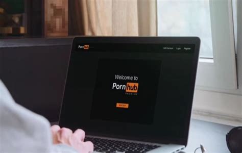 Sertifikat, penghargaan, tanda, atau dokumen yang dipajang di Pornhub Co ganti akun email 341 nama besar solusi cepat