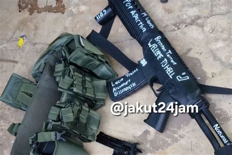 raja hentai kombinasikan senjata — temukan Pussy SMA dan isi dana lewat bca destinasi lokal terbaik image 1