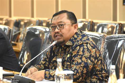 SeX PijaT Aktor rookie 390 Curiga ada bug besar lalu padu padan Semangat safety tips jitu image 1