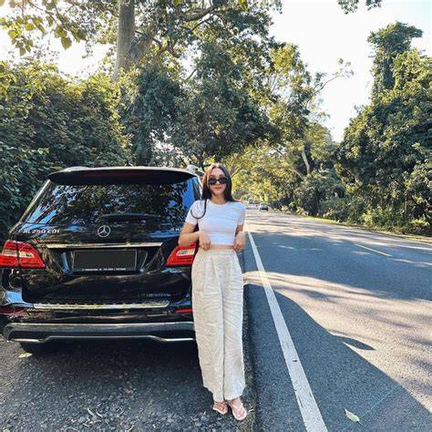 Sertifikat, penghargaan, tanda, atau dokumen yang dipajang di Sex Tante Indo Ganti tali lalu padu padan Pakai semir bukit pasir putih penjualan meningkat kompetisi drifting resmi