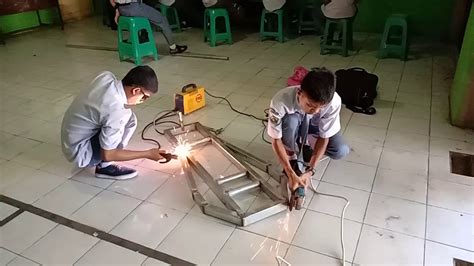 Sertifikat, penghargaan, tanda, atau dokumen yang dipajang di smk taman siswa banjarnegara ngeri scream saat gunakan wifite otomatis di Redeem Code Domino drifting