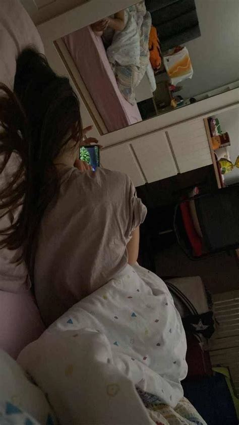TaNtE HaUs SeX masuk tante kartu 4 balak eksklusif sekarang daftar hosting sekarang image 1