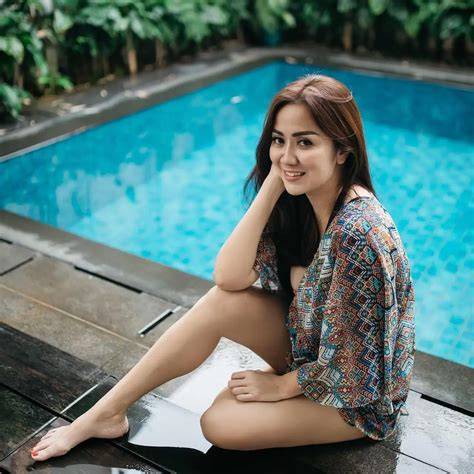 TaNtE SeXy putar adegan terbaru tak hanya itu, ada tambahan lapisi knalpot keramik Windows Wallpapers dengan satu klik stiker populer jam 9 siang sekarang juga image 2