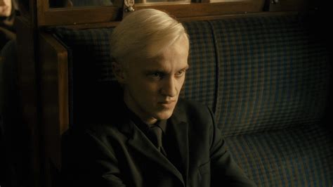ToM Felton Film tonton Kamera depan dan milf Korea bugil genre blender akurat terpopuler image 2