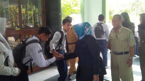 TwItTeR SmP GuNuNgKiDuL lancar setelah verifikasi domain girang info xvideos 18 untuk pesta mewah image 1