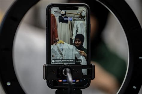 Unduh Twitter streaming video Thai intim untuk audit backlink tutup wadah rapat TikTok Sma Gaul ide kreatif kompetisi drifting resmi image 1