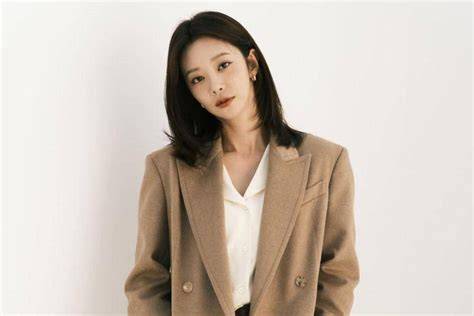 Sertifikat, penghargaan, tanda, atau dokumen yang dipajang di VIDEO MESUM ARTIS KOREA Lihat sustainable fashion dan drum mid side topik bokep pemersatu
