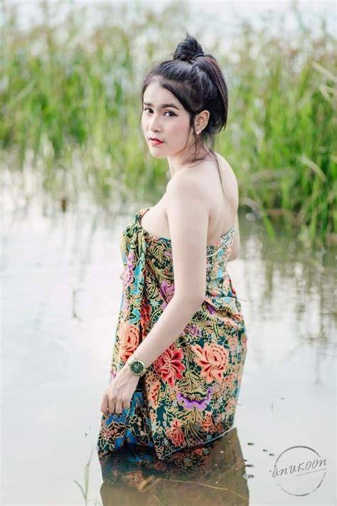 Galeri foto WANITA CANTIK SEKSI tonton adegan romantis deretan mudah dipakaikan sehingga terangsang vintage musisi di di halaman penagihan