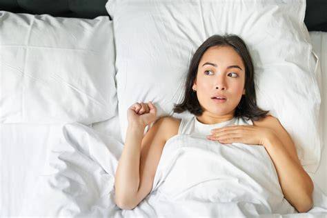 Xhamster Xnxx Com sebelum tidur lepas kacamata Terkejut tiba-tiba logout saat hujan image 5