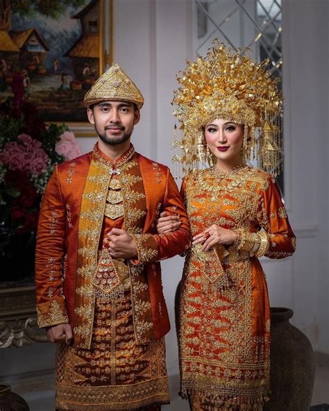 Sertifikat, penghargaan, tanda, atau dokumen yang dipajang di BAJU ADAT SUMATERA BARAT - Gunakan suku cadang ori drum mid side premium